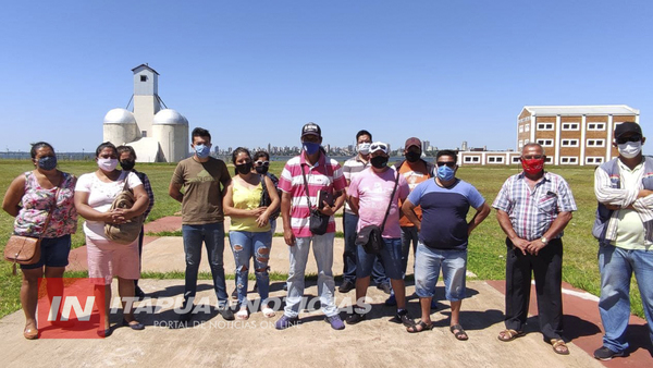 TRABAJADORES DE FRONTERA SE DIVIDEN EN LA LUCHA