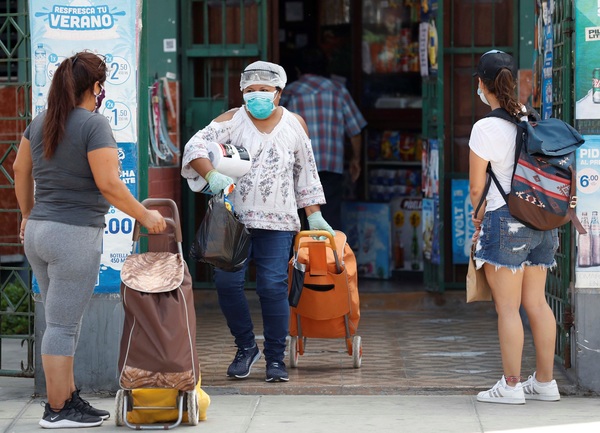 La economía en Perú cae un 2,81 % en noviembre, la menor tasa desde el inicio de la pandemia - MarketData