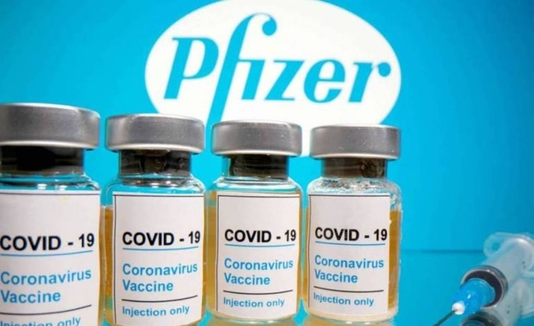 HOY / Pfizer confirma reducción de la entrega de vacunas contra el COVID-19 en Europa