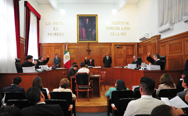 Secretaría ambiental de México cuestiona aval de Suprema Corte a ley minera - MarketData