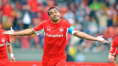 Marioni recordó el codazo de Paulo Da Silva que lo tumbó dos semanas