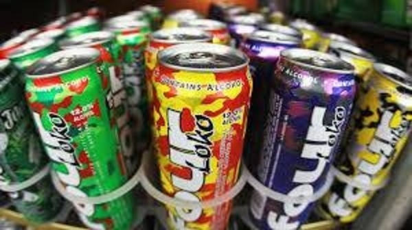HOY / Alertan sobre la venta de “Four Loko” a menores de 18 años