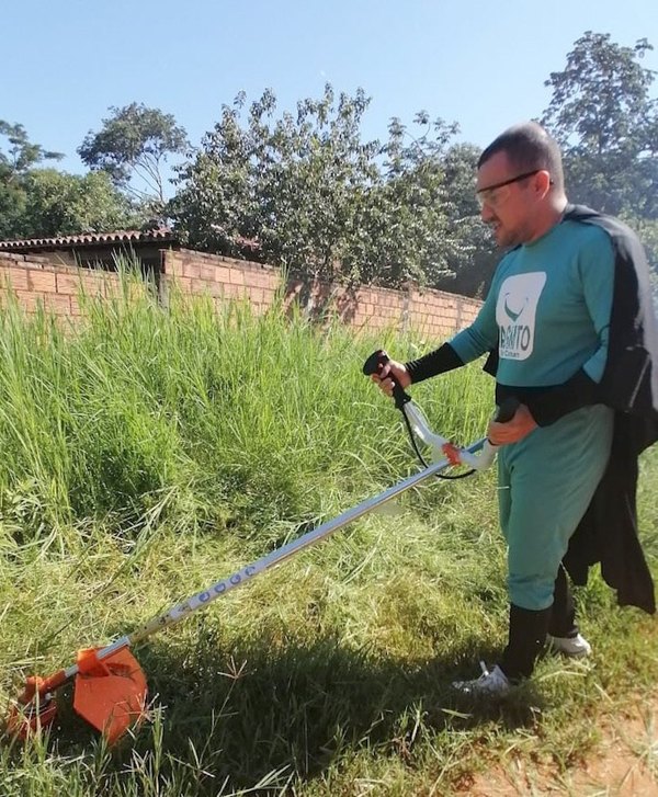 Crónica / EN CAPIATÁ CITY El “justiciero” que combate al ñati’û asesino