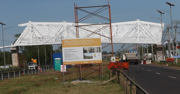 La Nación / “Pasarela de oro”: No tuvieron en cuenta a arquitectos