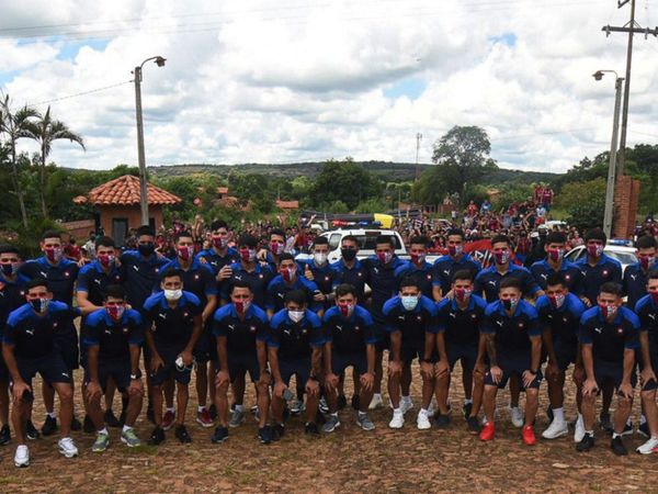 En Tobatí, con el apoyo de su pueblo