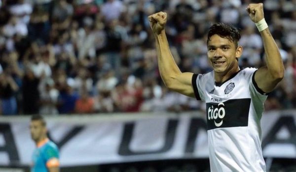 Walter González vuelve a Olimpia