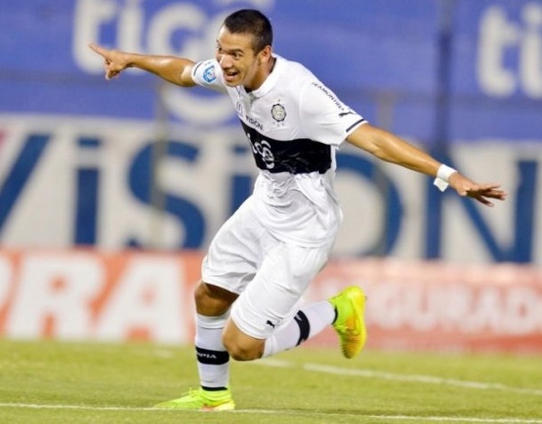 Olimpia: Walter González vestirá de nuevo la franja