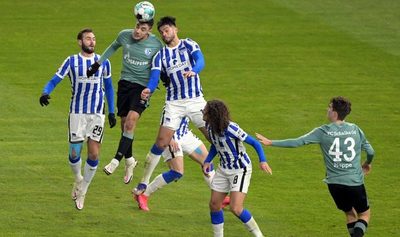 Alderete se luce en la Bundesliga, pero el Hertha no despega