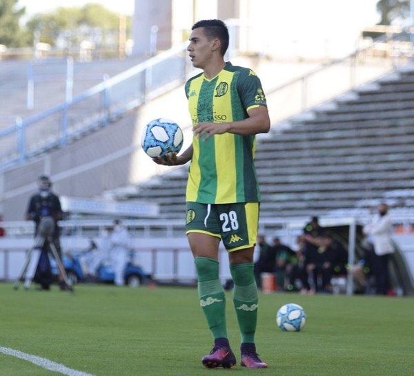 Crónica / “SE SUFRE MUCHO EN EL FÚTBOL”