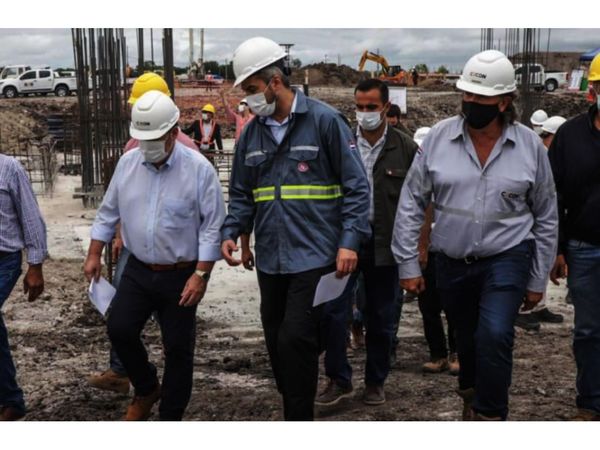 Acercamiento de Abdo a HC lo distancia de sus senadores