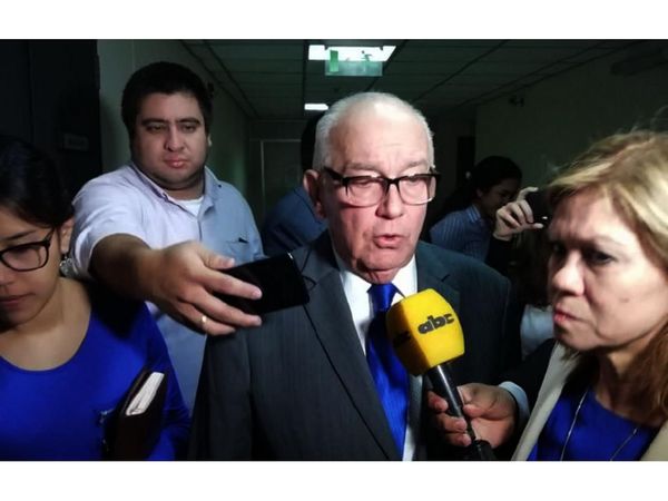 Bajac va a la Corte para evitar juicio oral