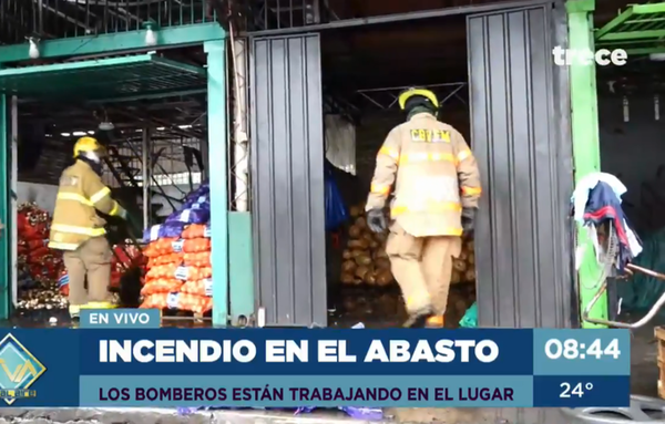 Incendio controlado en el Mercado de Abasto