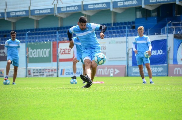 Con Ortigoza como capitán, Estudiantes de Río de Cuarto no logra el ascenso