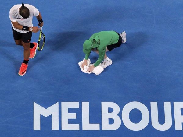 Australia defiende las cuarentenas para tenistas antes del Abierto