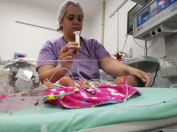 Luchan tres prematuros de mamás fallecidas por COVID