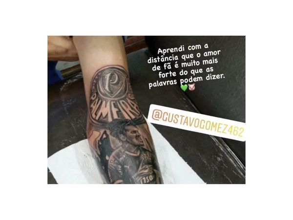 Se tatuó al ídolo guaraní del Verdão