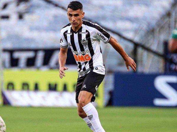 Junior Alonso convierte su primer gol con la camiseta de Mineiro