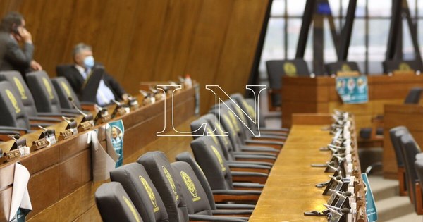 La Nación / Funcionario del Senado fallece de COVID-19