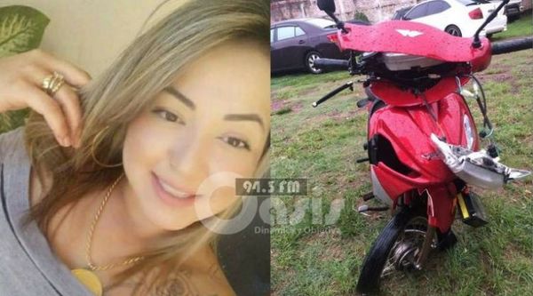 Joven mujer muere tras ser atropellada por una camioneta