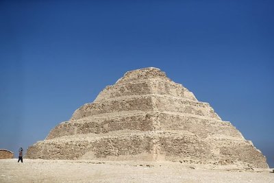 Nuevos descubrimientos arqueológicos "que reescribirán la historia" de Saqqara en Egipto. | OnLivePy