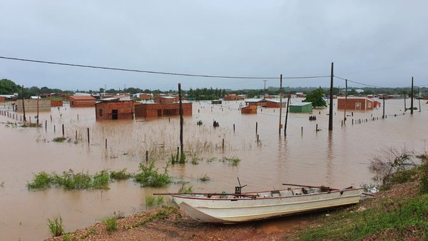 Crónica / (VIDEO) “Estuvimos más de 15 horas entre las aguas”