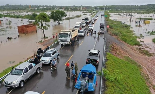 HOY / Albergues y ollas populares en Concepción tras inundación de viviendas