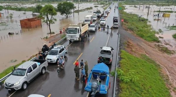 Albergues y ollas populares en Concepción tras inundación