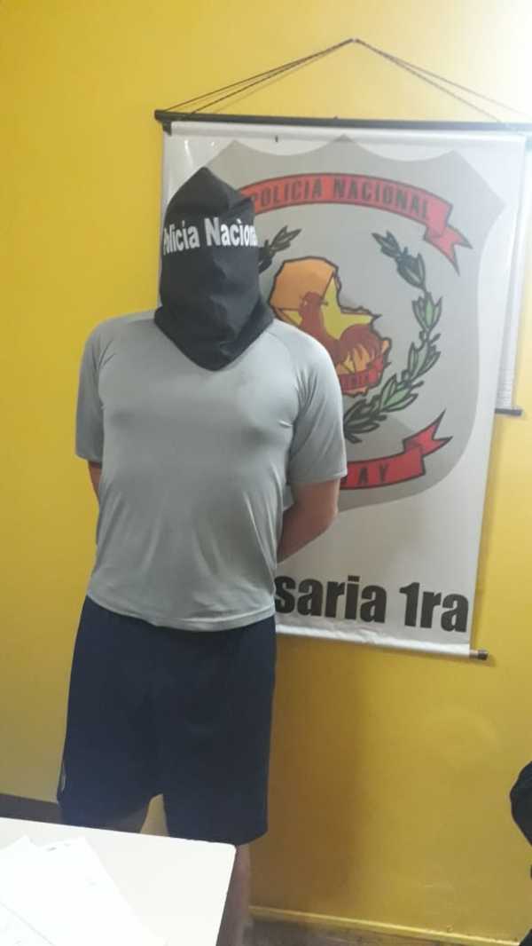 Apresan a borracho por golpear a su pareja