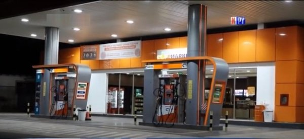 Nuevamente gasolinera es blanco de asaltantes | Noticias Paraguay