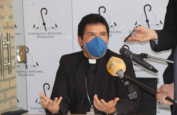 HOY / Monseñor se lanza contra influencers que andan en el ‘vyrorei’