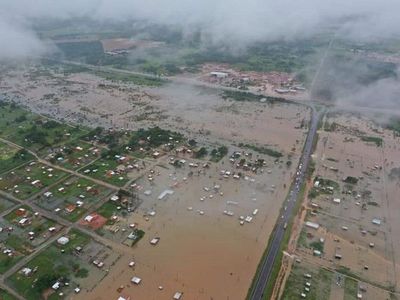 Cuestionan a inmobiliaria por vender terrenos en zona de inundación