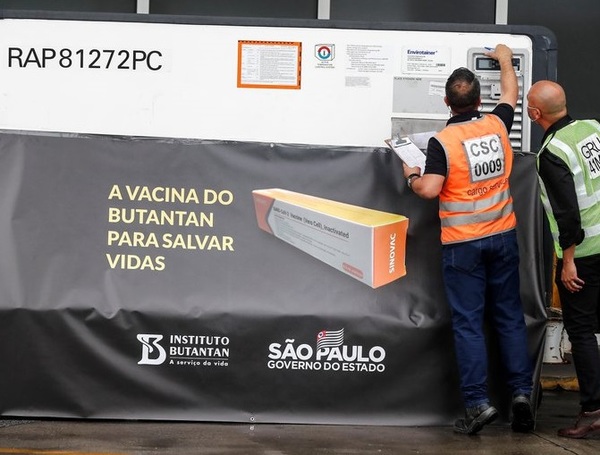 Covid-19: Brasil empieza a inmunizar a la población