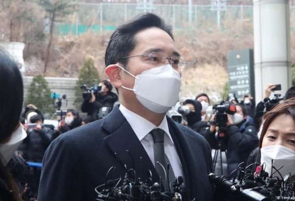 Lee Jae-yong condenado a dos años y medio de cárcel por corrupción