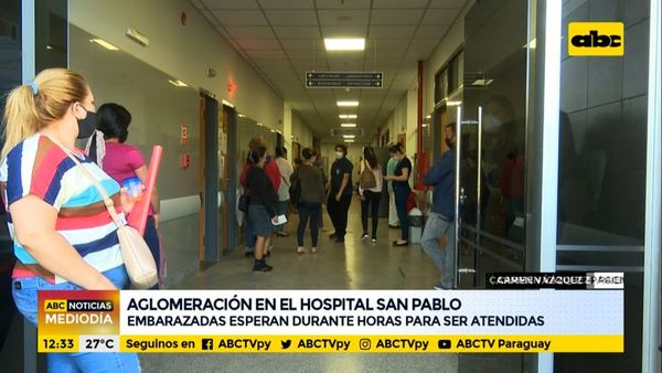 Aglomeración de pacientes en el Hospital San Pablo - ABC Noticias - ABC Color