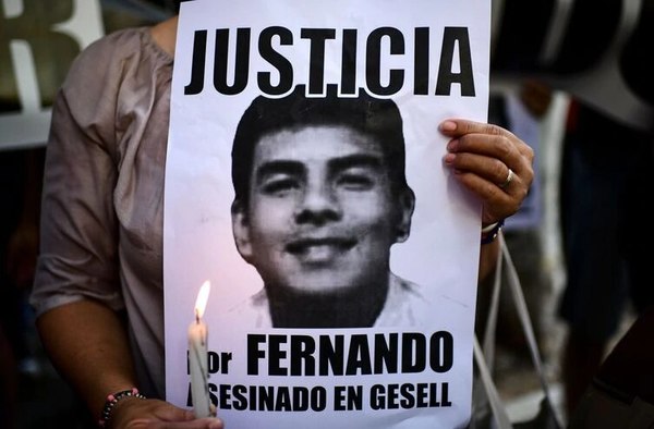 Asesinato en Villa Gessel: Un año sin Fernando Báez y sin justicia - Nacionales - ABC Color