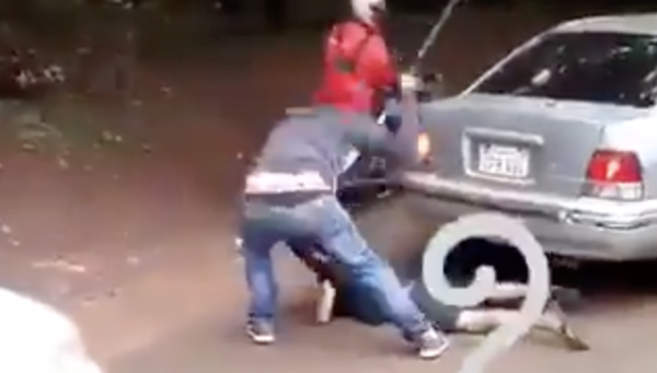 HOY / VIDEO | Golpean a joven limpiavidrios en plena calle: Fiscalía interviene tras agresión