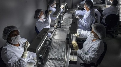 MUNDO | Brasil supera las 210.000 muertes por COVID-19 el día que comienza a vacunar