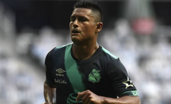 HOY / Deja México y apunta a jugar en el medio local