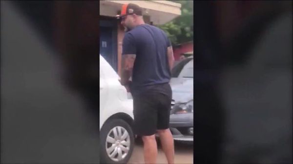 Identifican a hombre que habría amenazado con un arma a otro por disputa al volante - Nacionales - ABC Color