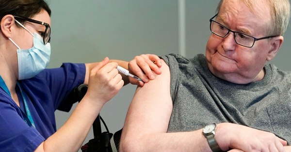 La Nación / Descartan vínculo con inoculación