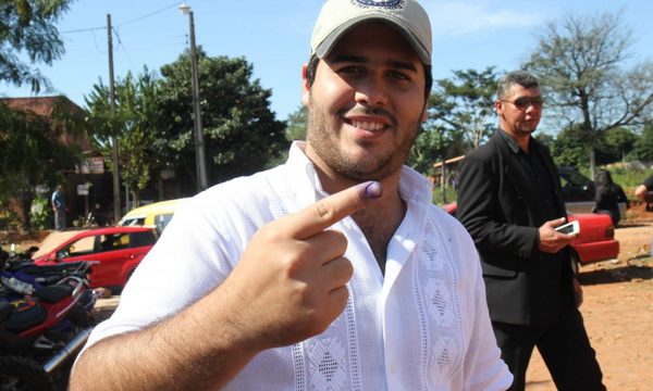 Por denuncias de corrupción, Lucas Lanzoni se bajaría del rekutú en Ñemby