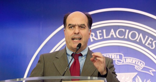 La Nación / Oposición venezolana llama al mundo a no reconocer elecciones de mayo