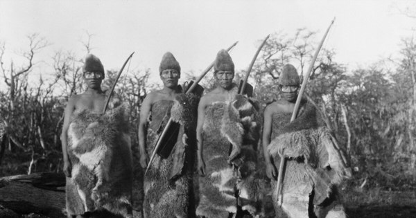 La Nación / Los chilenos redescubren la historia de los indígenas