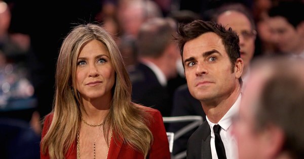 La Nación / Jennifer Aniston y Justin Theroux anuncian separación
