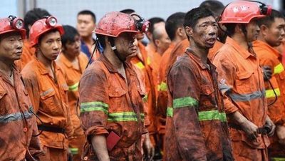 Los mineros atrapados en China lograron enviar un mensaje