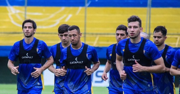 La Nación / Gustavo Viera, con chances de llegar
