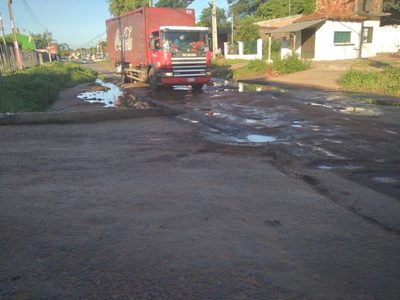 Avda. De la Victoria: Bacheo en tramos desastrosos » San Lorenzo PY