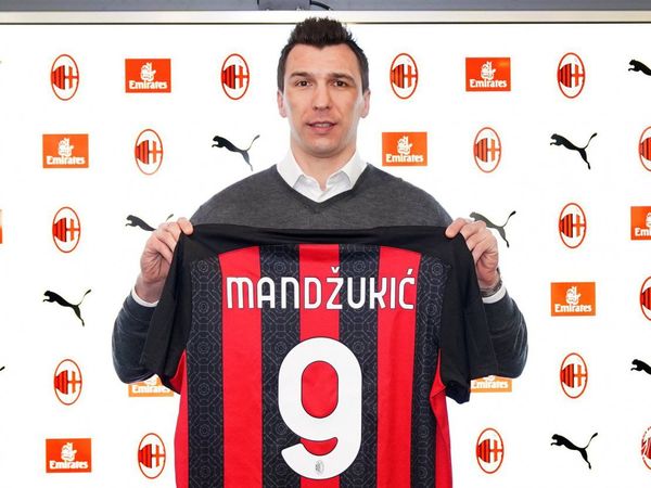 El Milan ficha a Mario Mandzukic