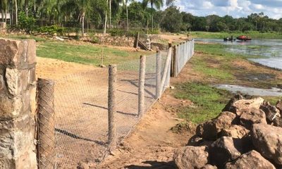 Intervienen construcción de Carrizosa en área del Lago Ypacaraí