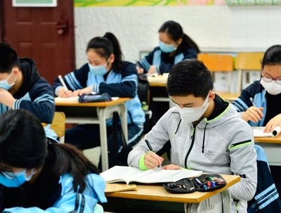 Estudiantes secundarios critican al MEC por determinar formatos de vuelta a clases de manera unilateral